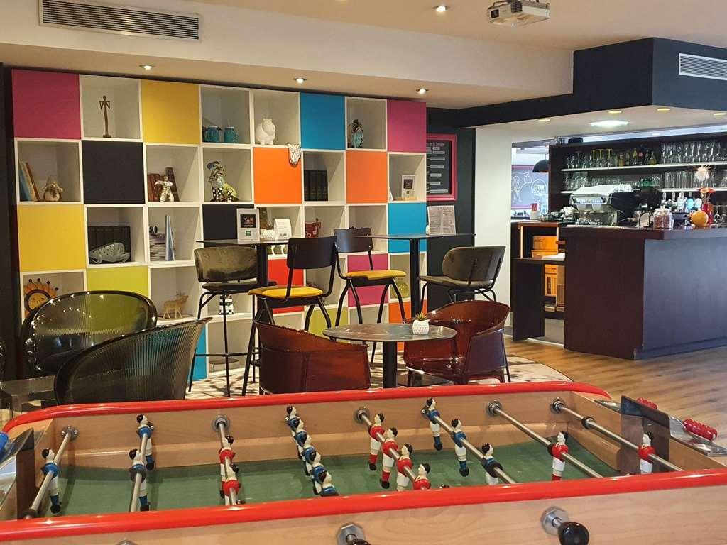 Ibis Styles Lorient Caudan Hotel Ресторант снимка